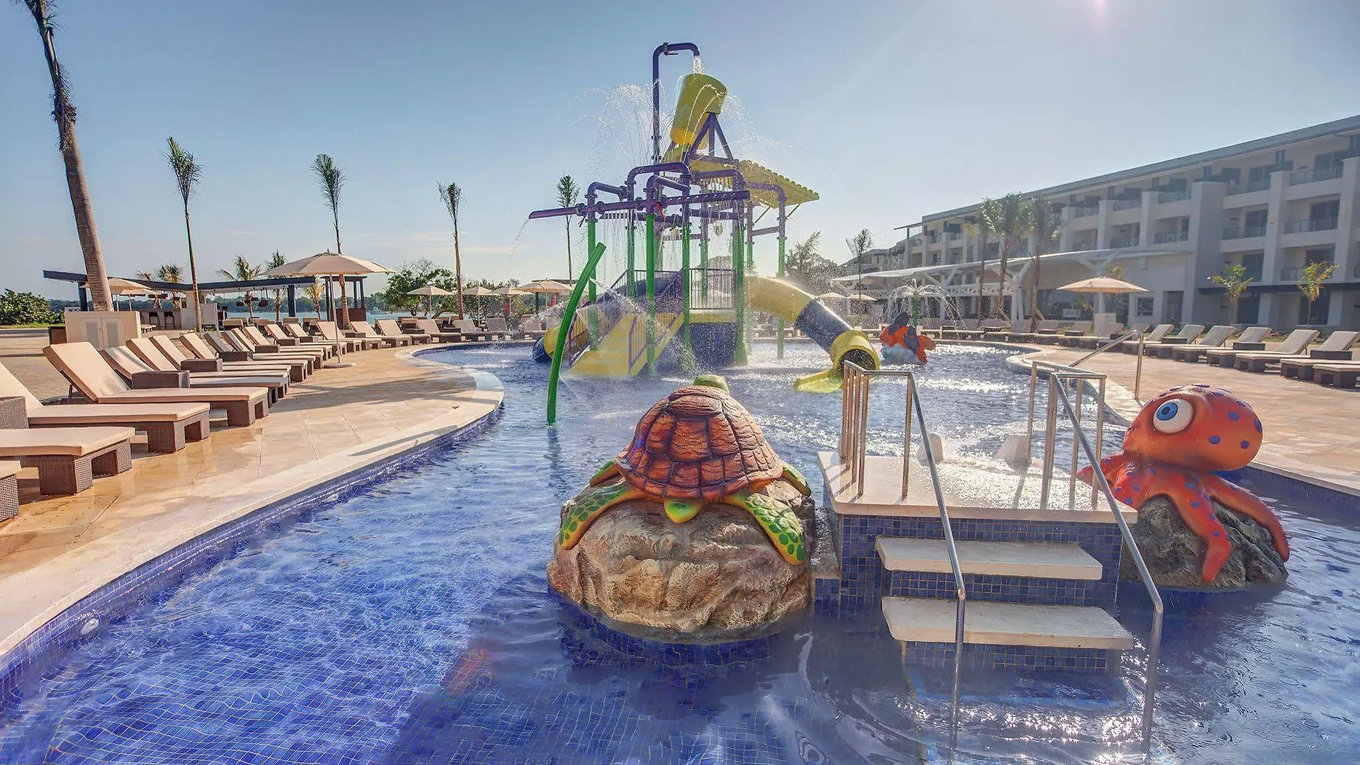 Royalton Negril, An Autograph Collection All-Inclusive Resort 5*, Негрил