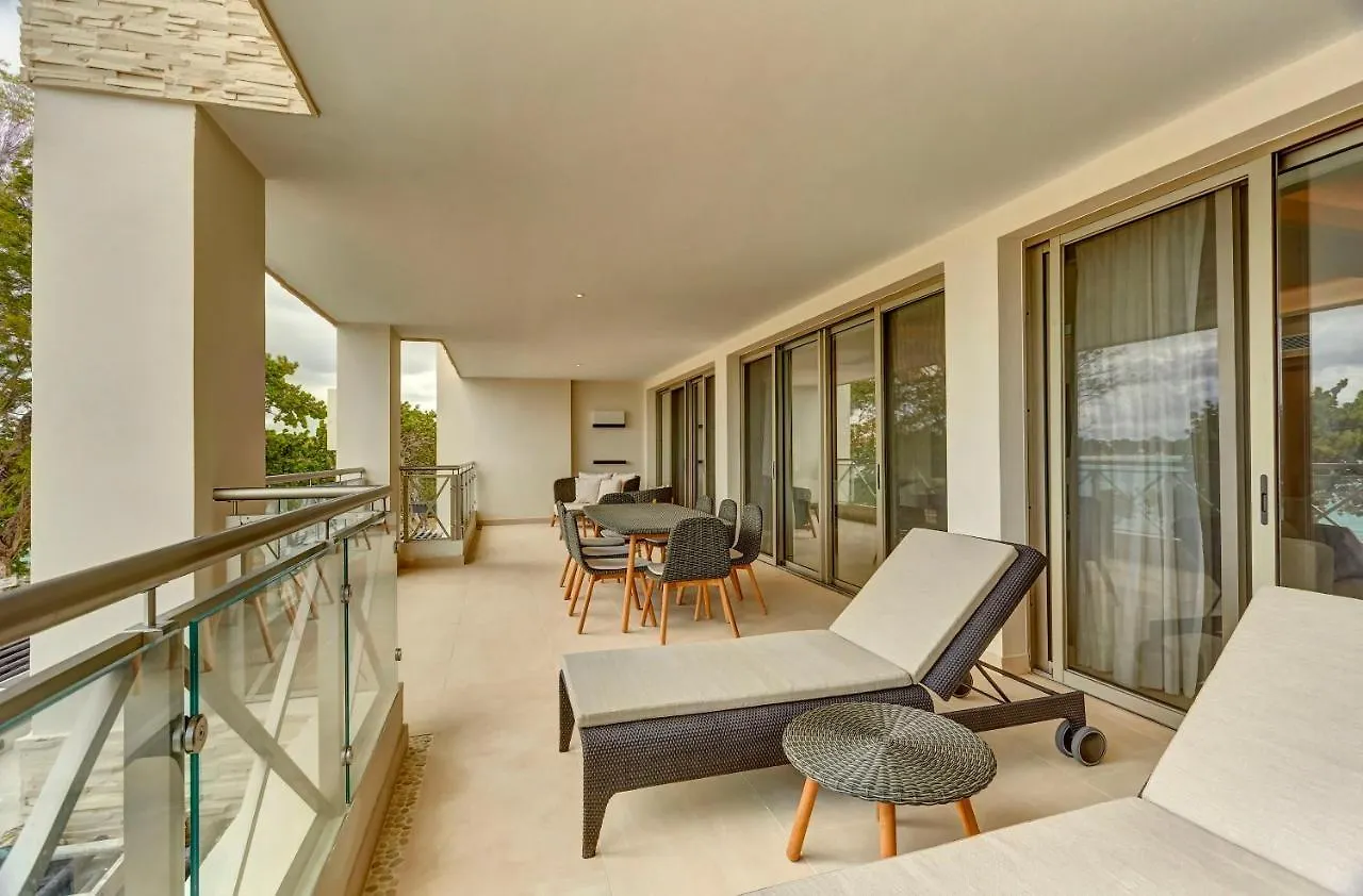 Royalton Negril, An Autograph Collection All-Inclusive Resort 5*, Негрил