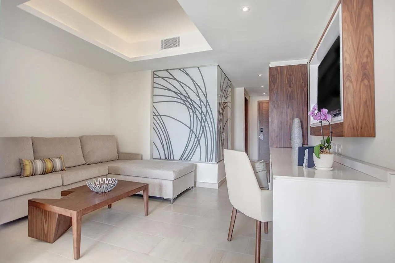 *****  Royalton Negril, An Autograph Collection All-Inclusive Resort Ямайка